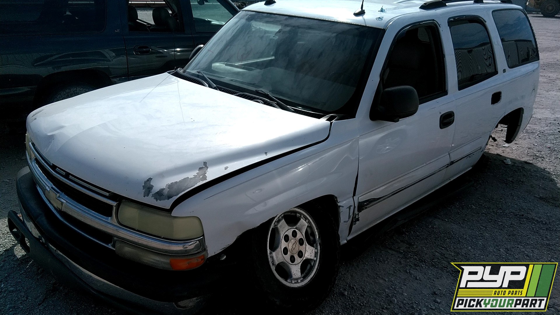 2004 CHEVROLET TAHOE available for parts