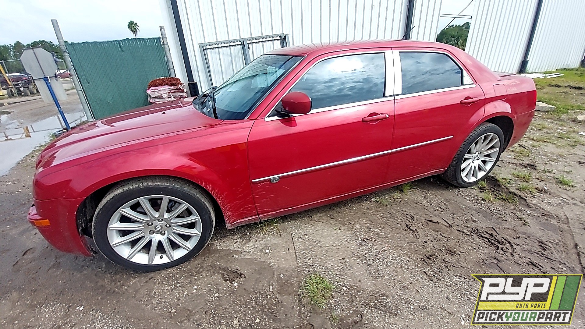 2008 CHRYSLER 300 available for parts