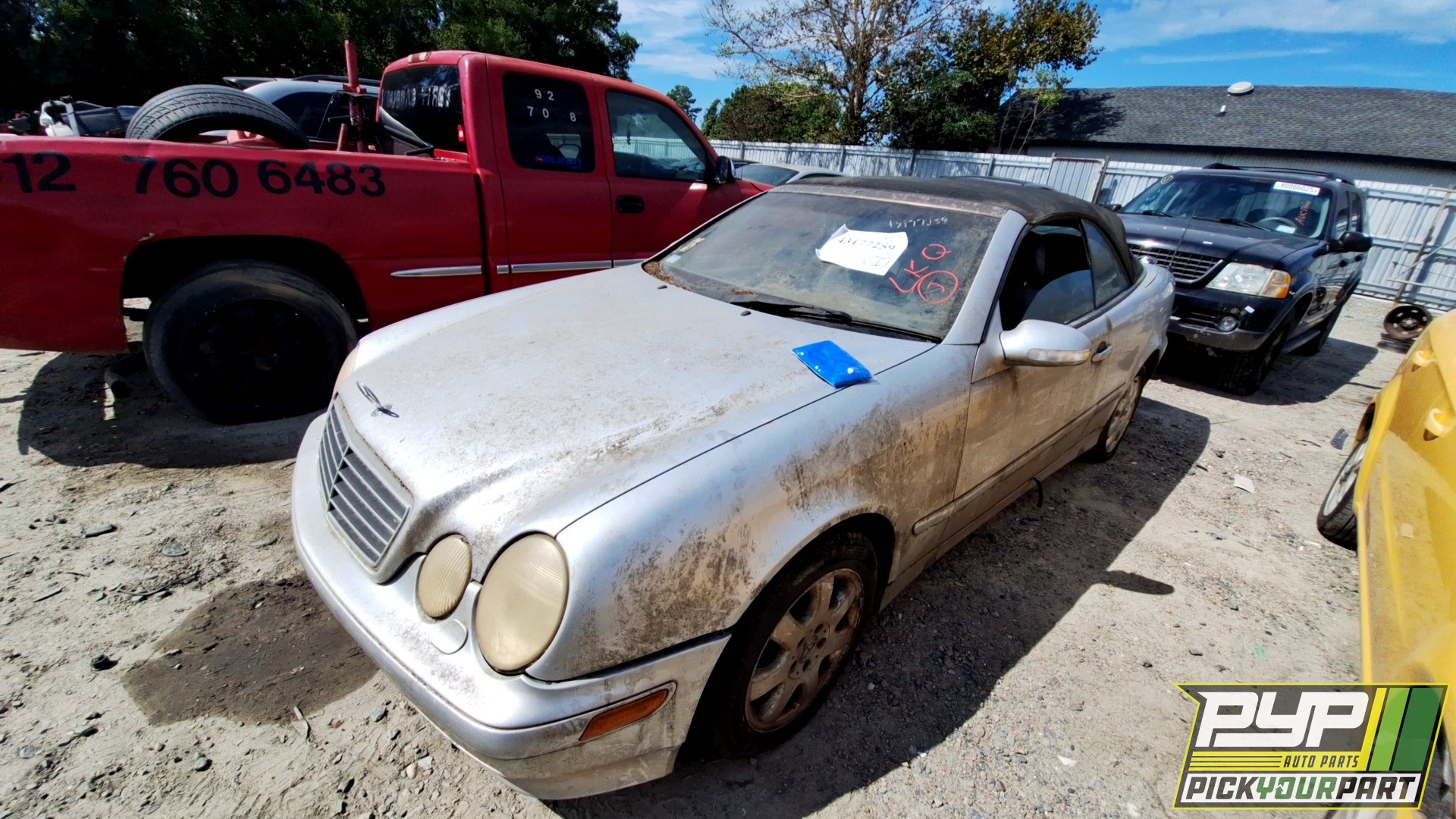 2001 MERCEDES-BENZ CLK320 available for parts