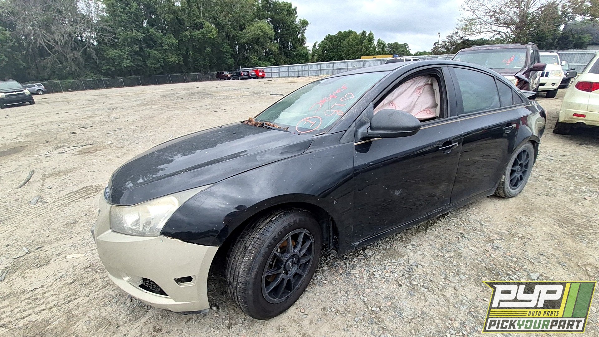 2016 CHEVROLET CRUZE LIMITED available for parts