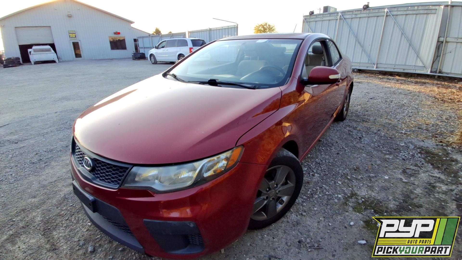 2010 KIA FORTE KOUP available for parts
