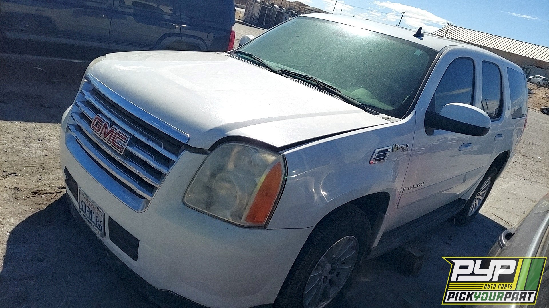2008 GMC YUKON available for parts