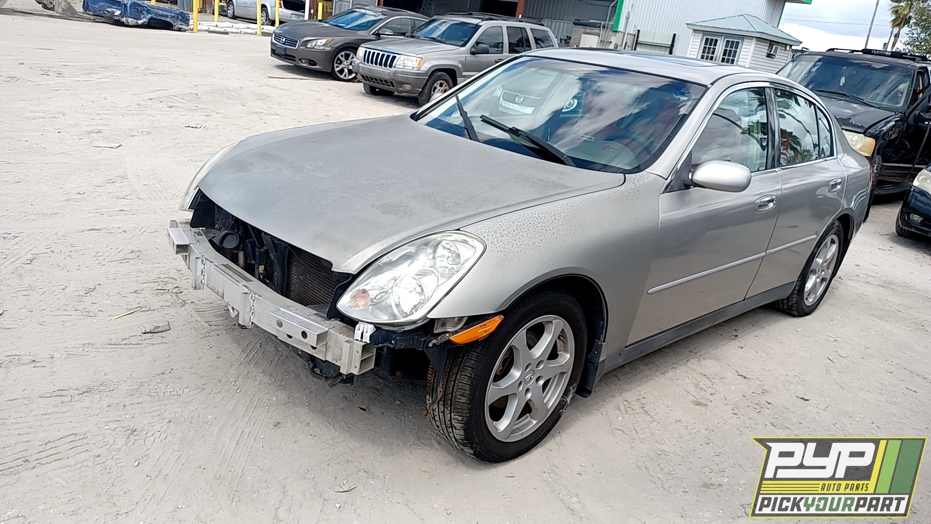 2004 INFINITI G35 partes disponibles