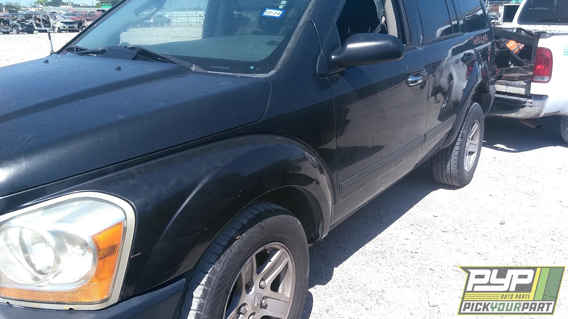 2006 DODGE DURANGO available for parts