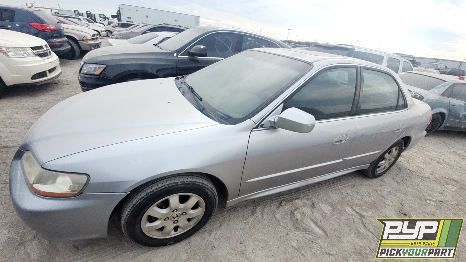 2001 HONDA ACCORD available for parts