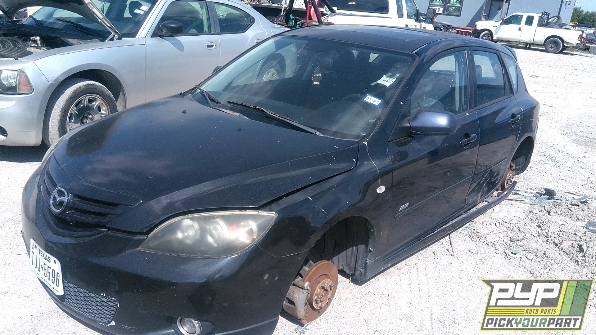 2004 MAZDA 3 available for parts