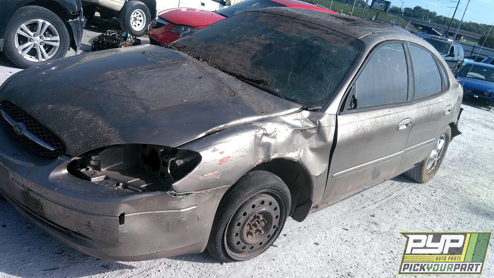 2002 FORD TAURUS available for parts