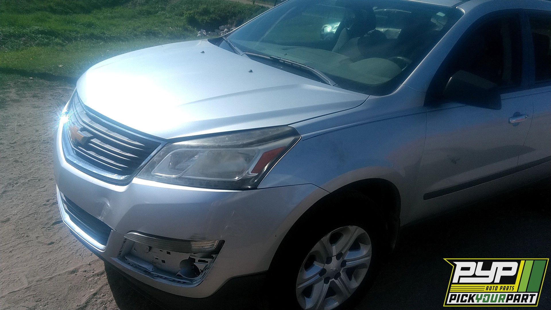 2013 CHEVROLET TRAVERSE available for parts