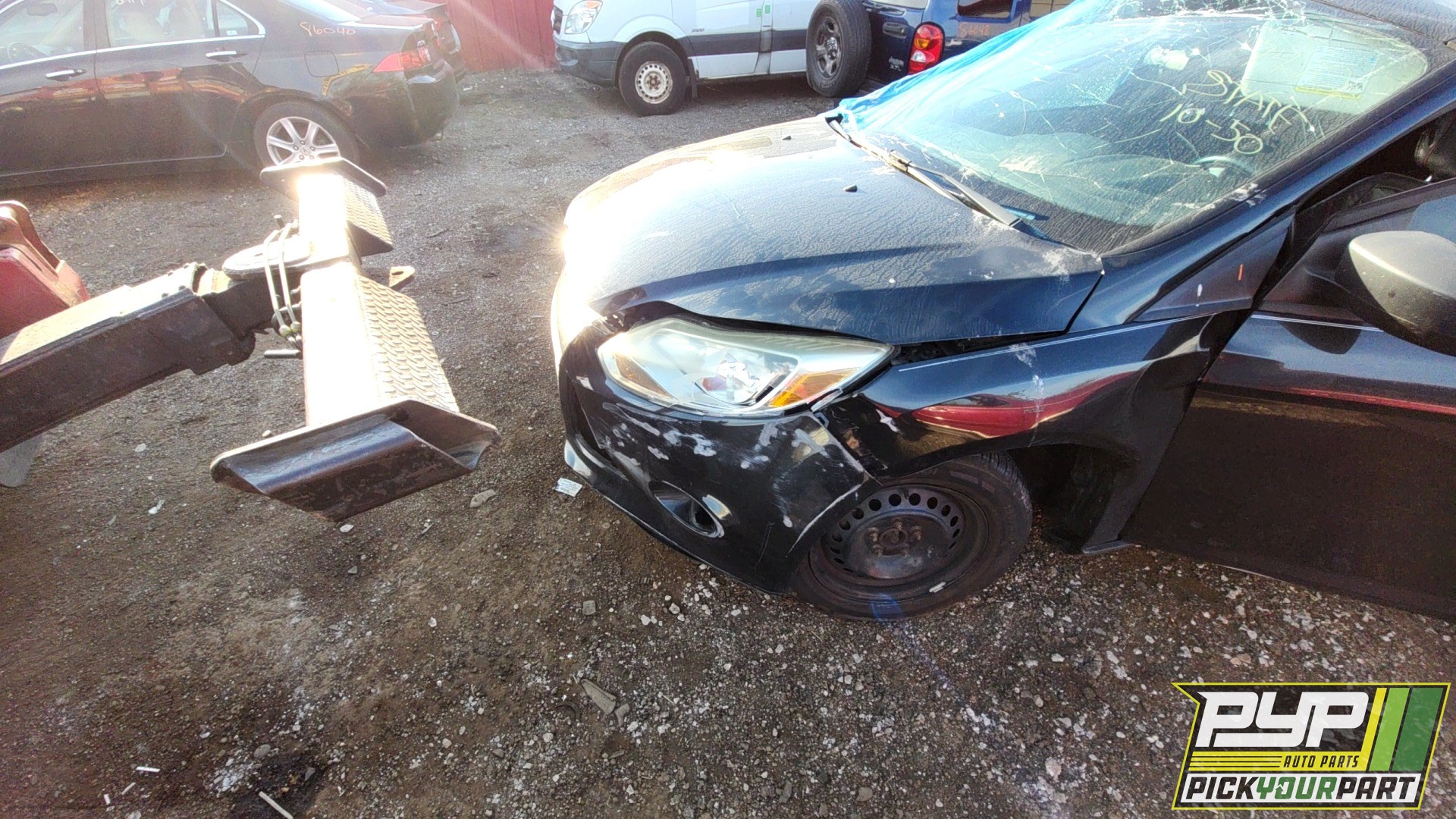 2013 FORD FOCUS available for parts