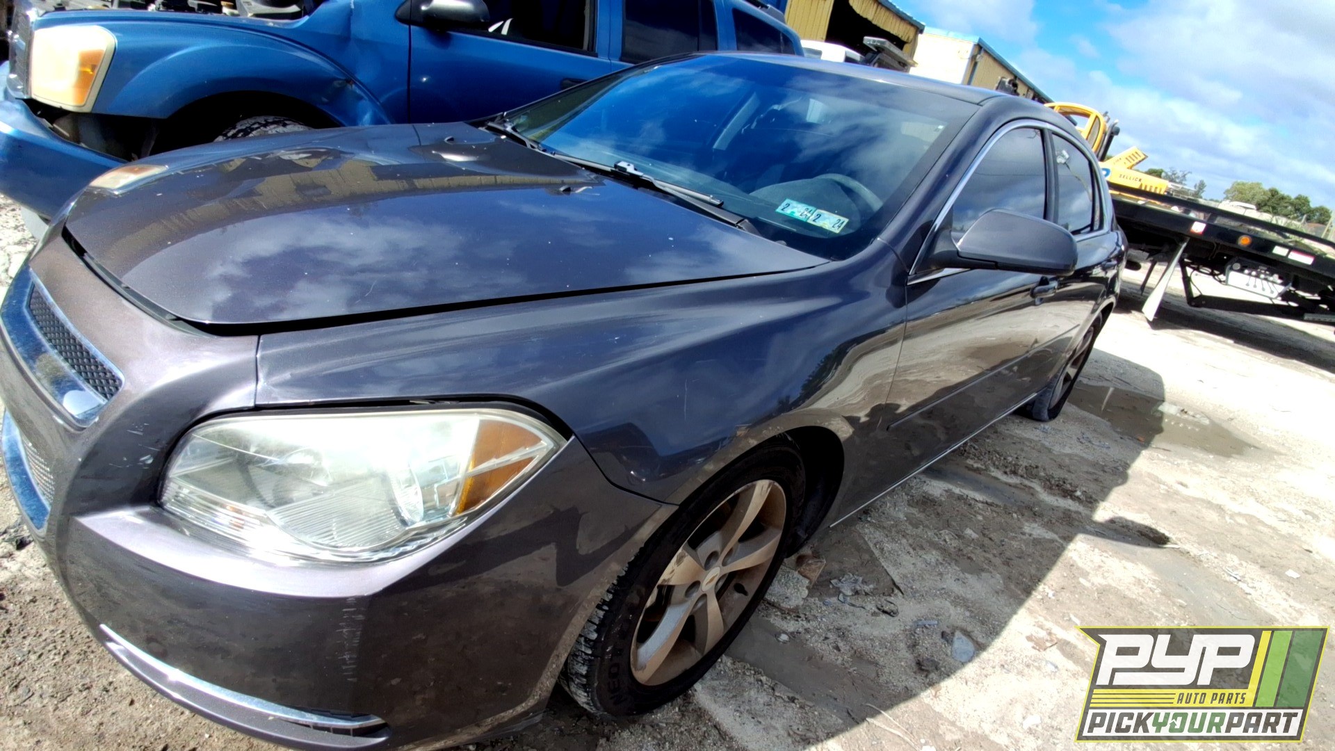 2011 CHEVROLET MALIBU available for parts