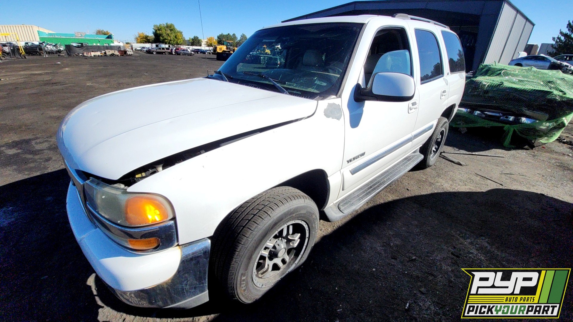 2003 GMC YUKON available for parts