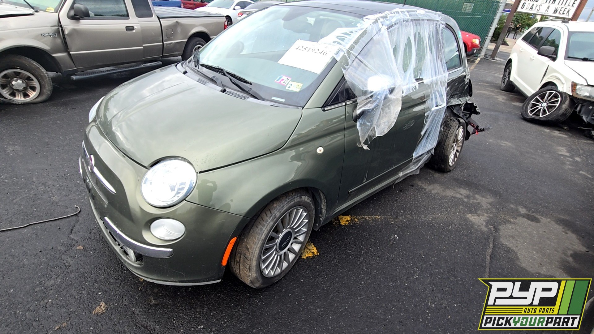 2012 FIAT 500 available for parts