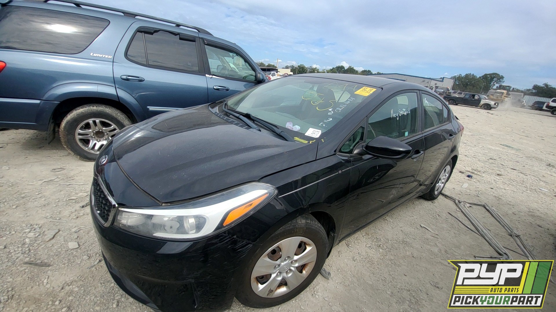 2017 KIA FORTE partes disponibles