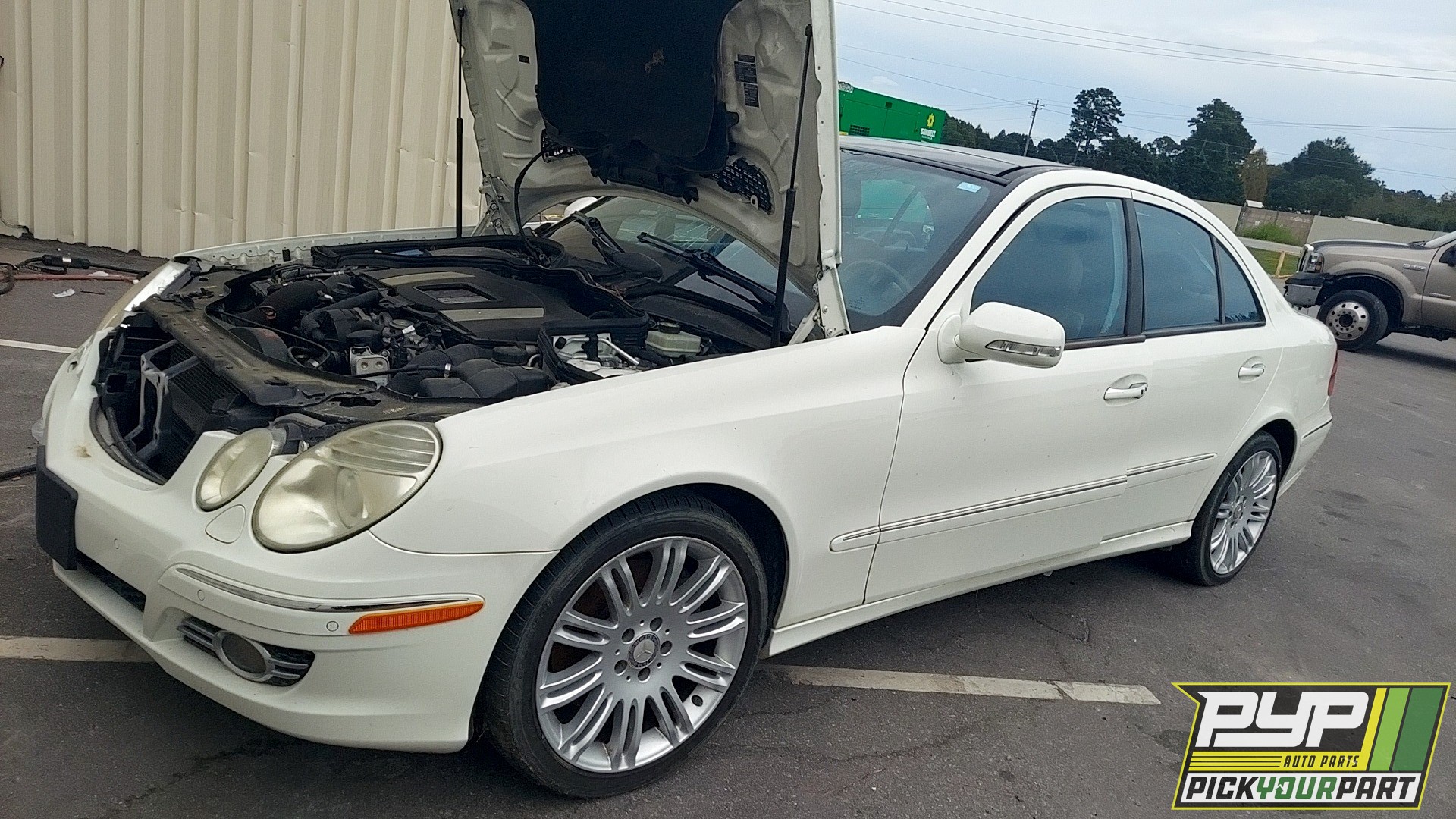 2008 MERCEDES-BENZ E350 partes disponibles