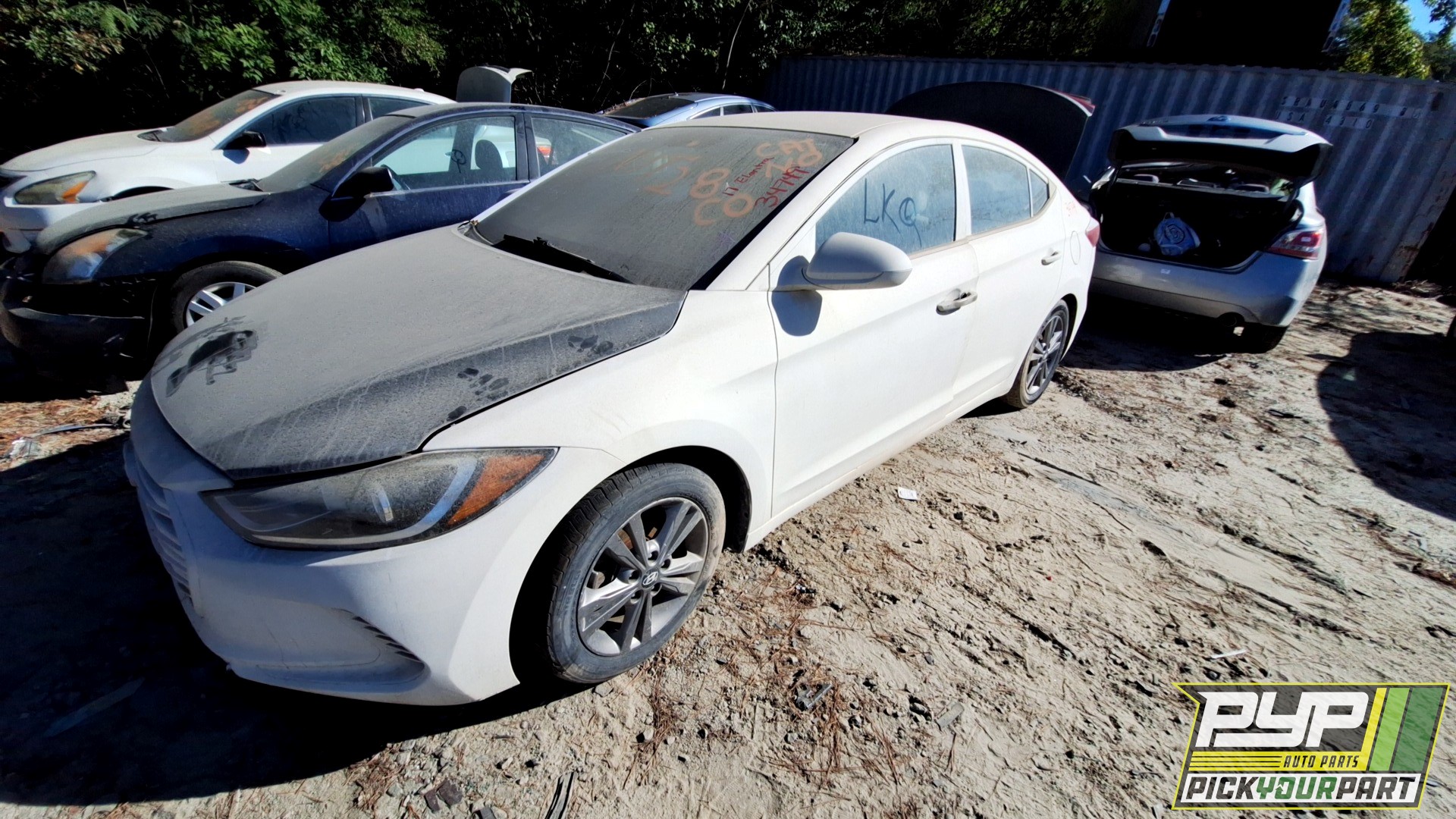 2017 HYUNDAI ELANTRA available for parts