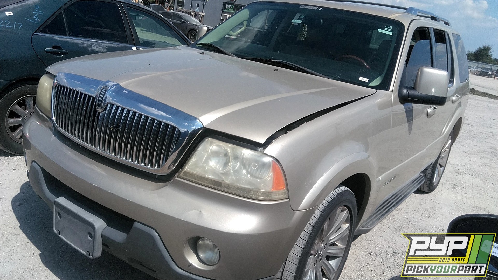 2005 LINCOLN AVIATOR available for parts