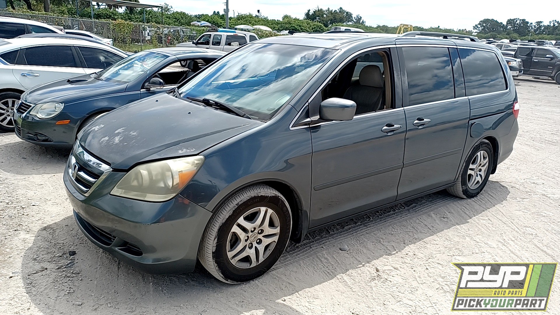 2006 HONDA ODYSSEY available for parts