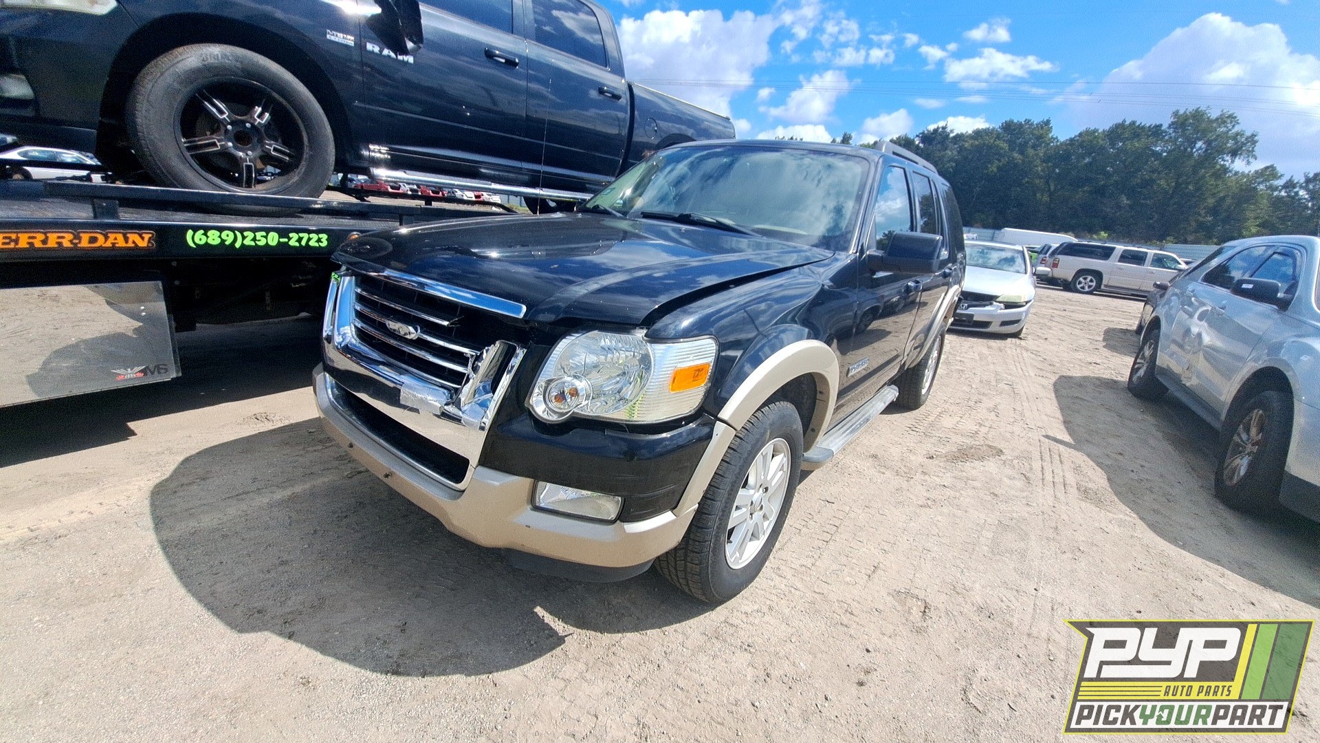 2008 FORD EXPLORER available for parts