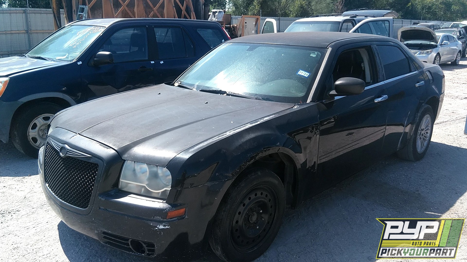 2010 CHRYSLER 300 available for parts