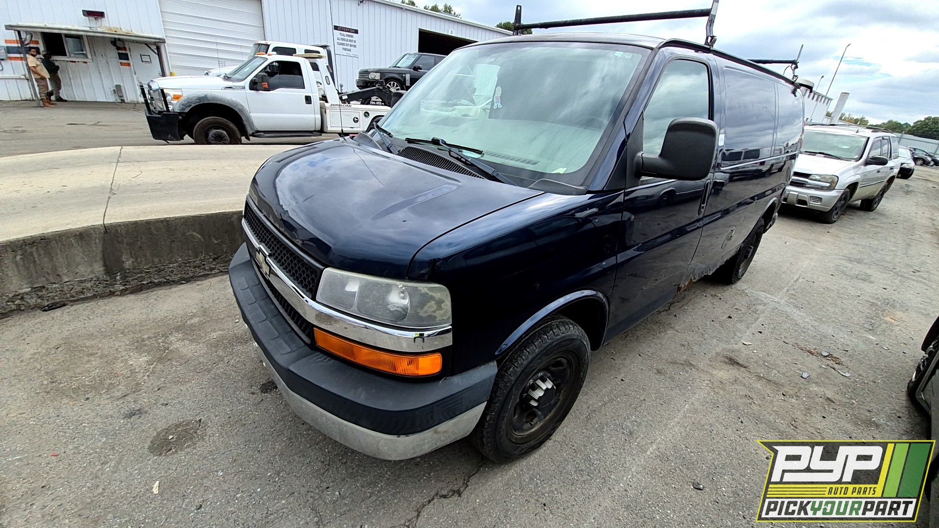 2008 CHEVROLET EXPRESS 2500 available for parts