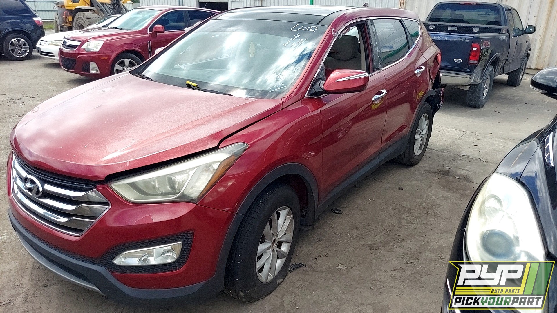 2013 HYUNDAI SANTA FE SPORT available for parts