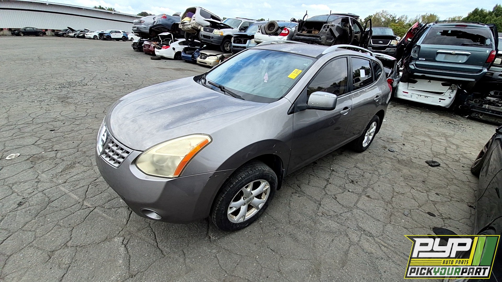 2009 NISSAN ROGUE available for parts
