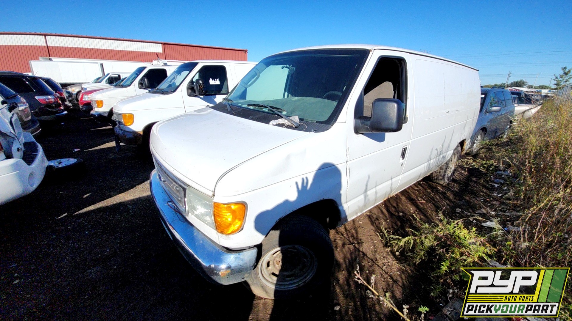 2004 FORD E-150 partes disponibles