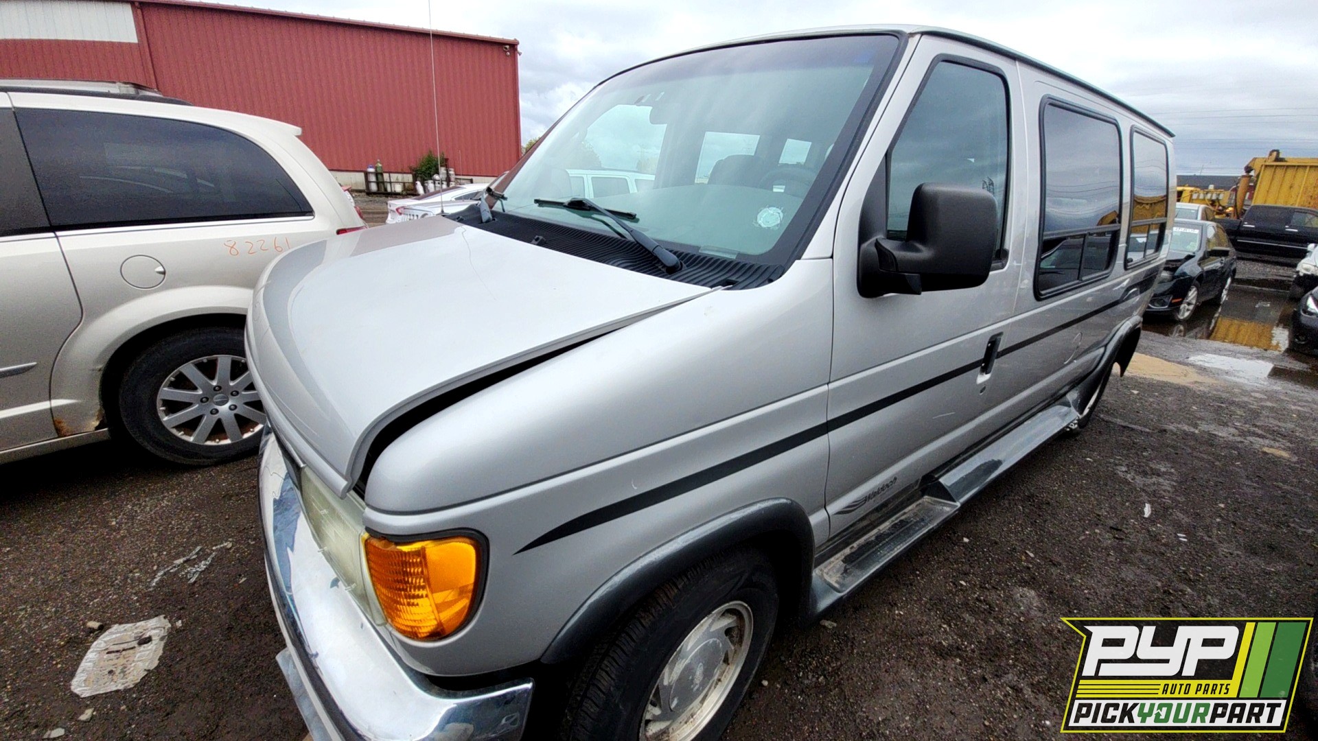 2003 FORD E-150 partes disponibles