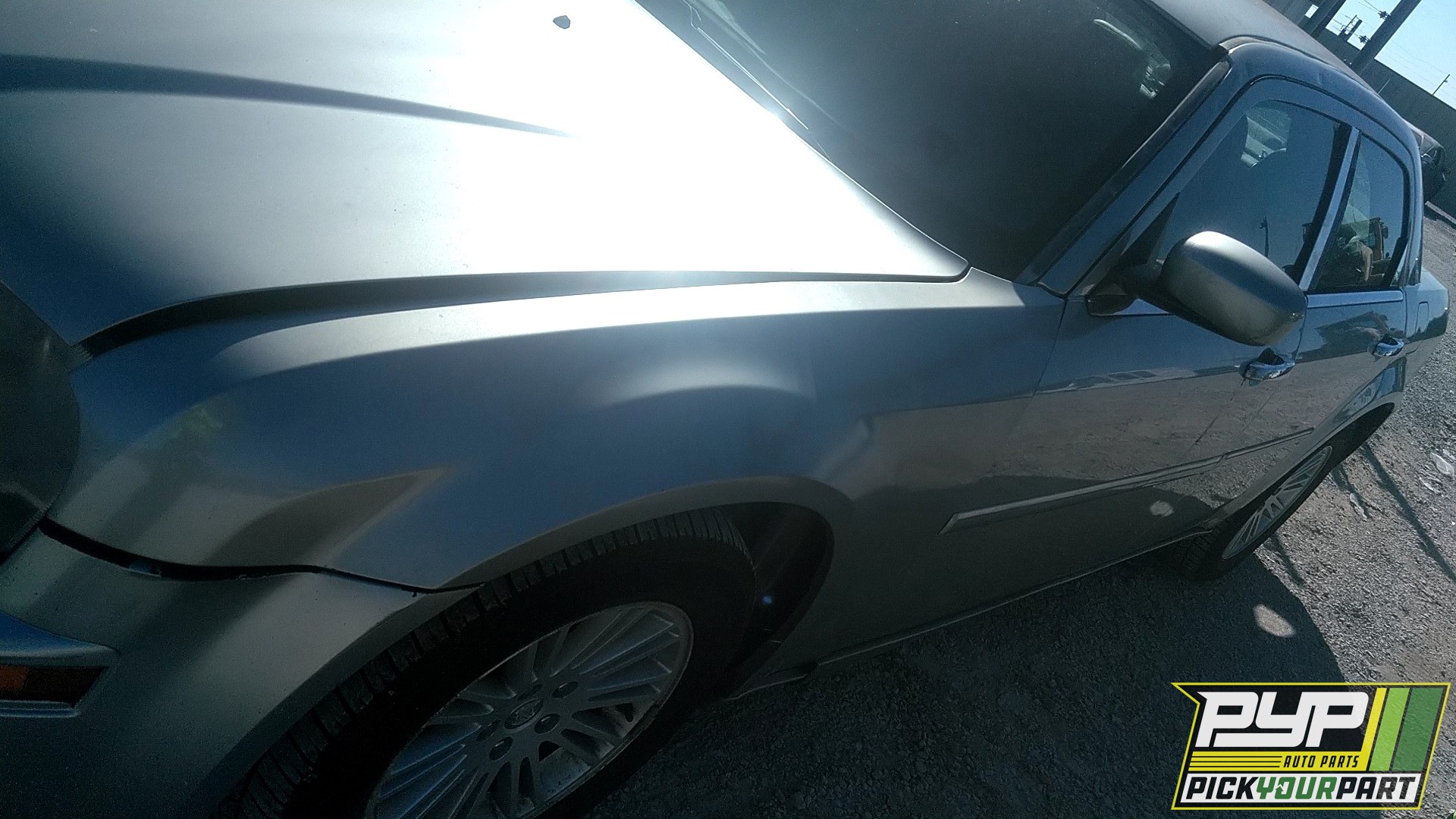 2006 CHRYSLER 300 available for parts