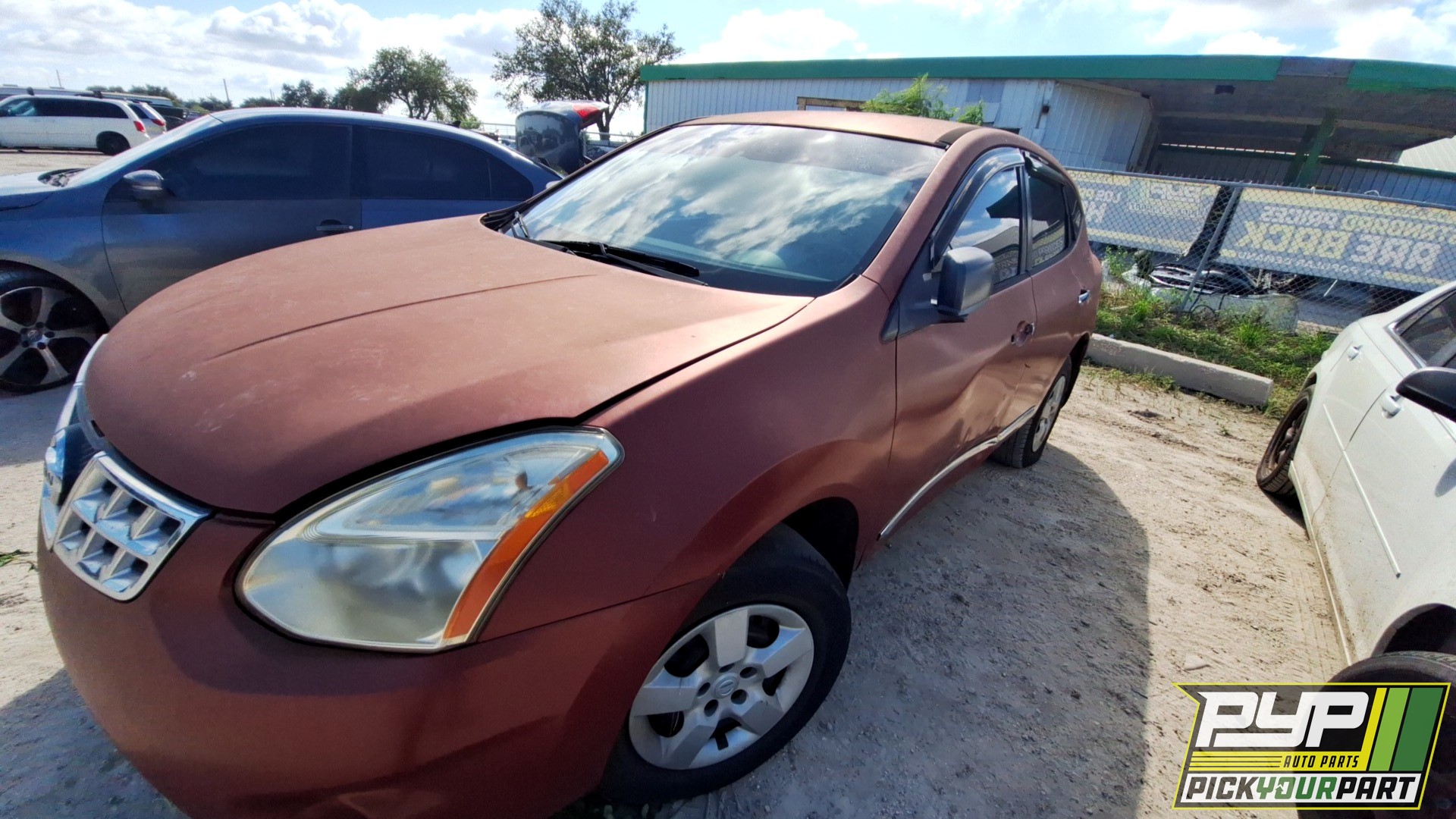 2011 NISSAN ROGUE available for parts