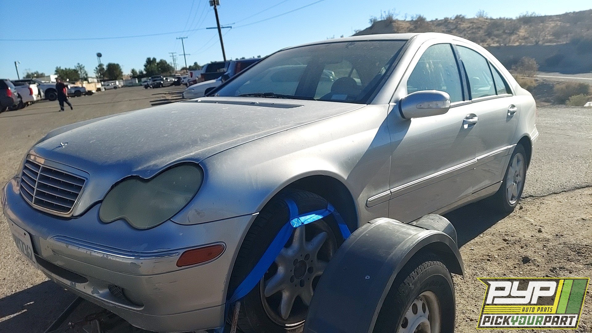 2001 MERCEDES-BENZ C240 partes disponibles