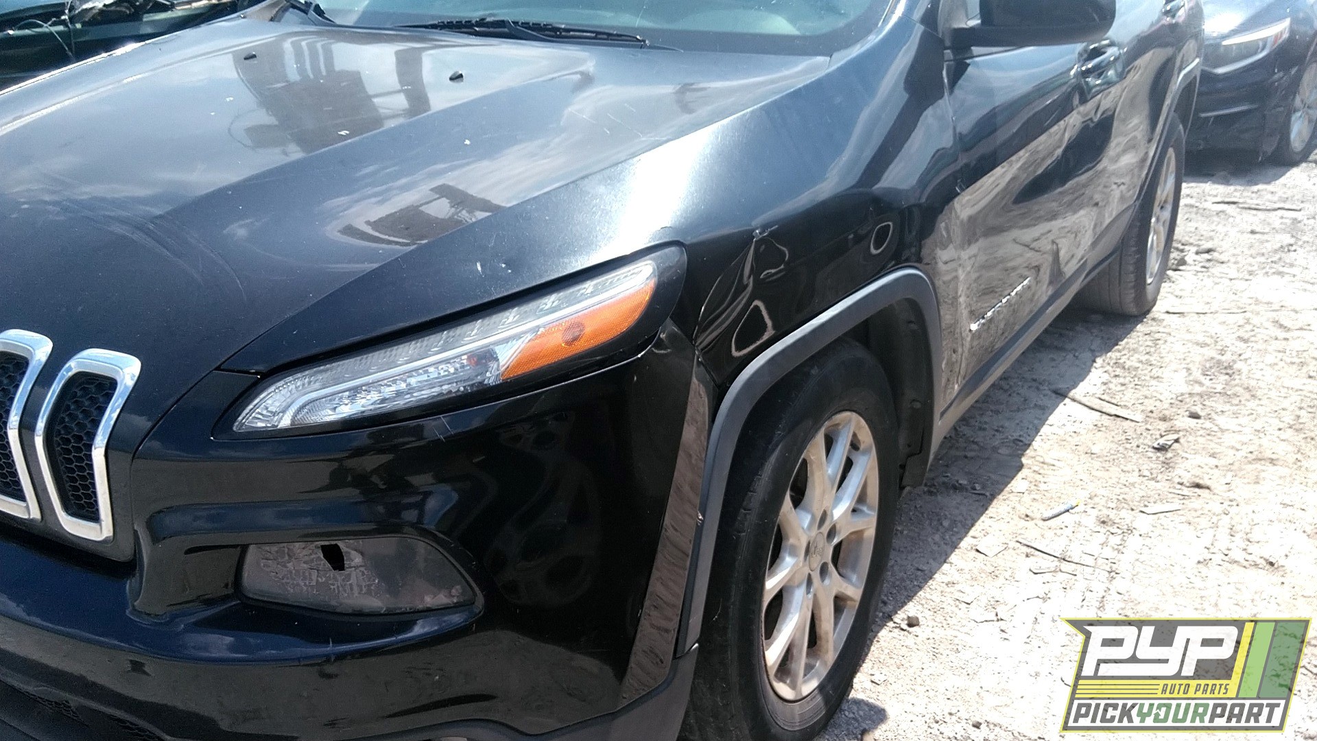 2015 JEEP CHEROKEE available for parts