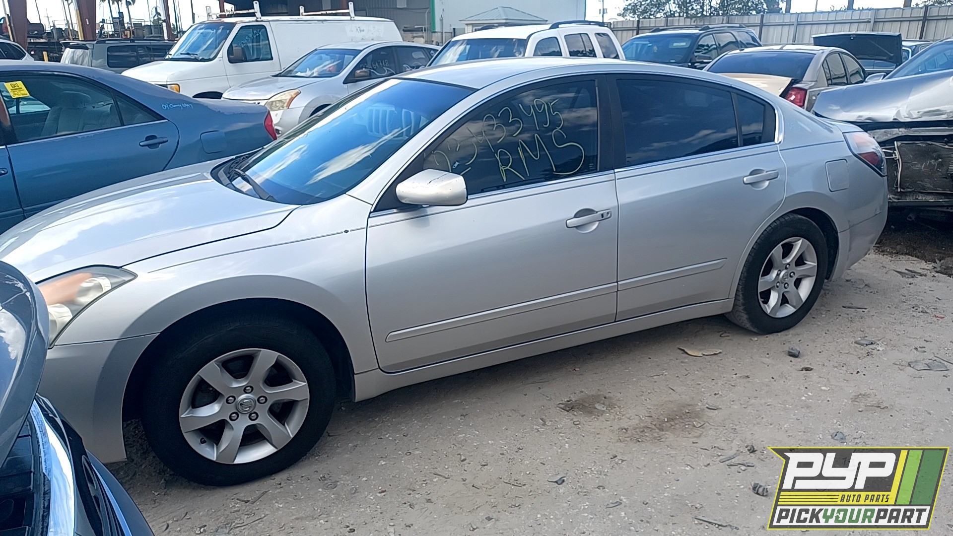 2009 NISSAN ALTIMA available for parts