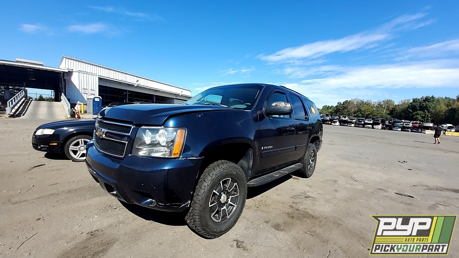 2007 CHEVROLET TAHOE available for parts