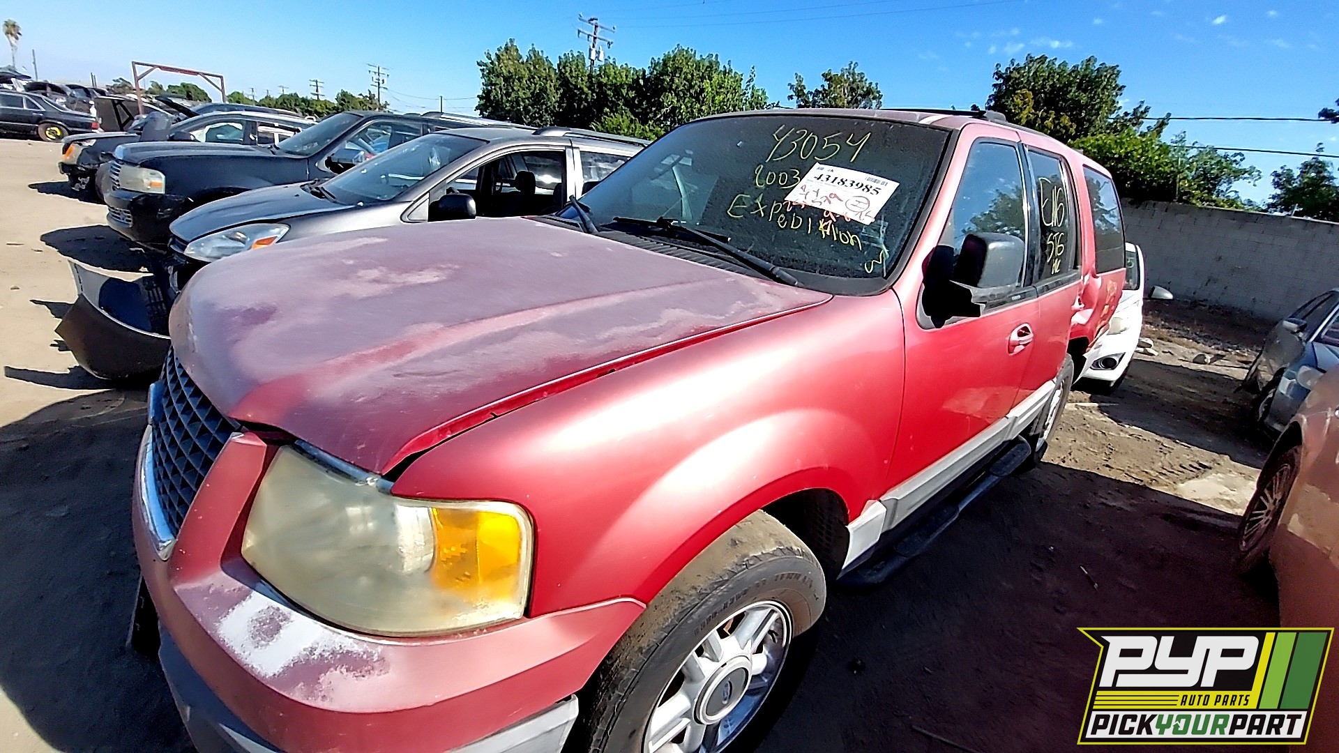 2003 FORD EXPEDITION available for parts