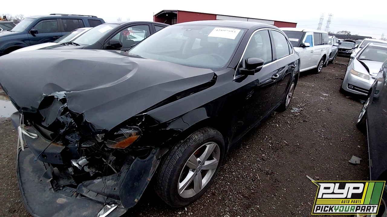 2013 VOLKSWAGEN PASSAT partes disponibles