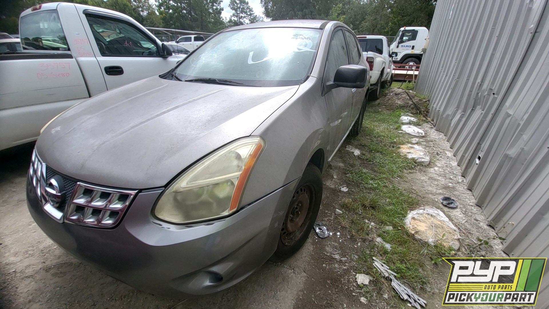 2011 NISSAN ROGUE available for parts