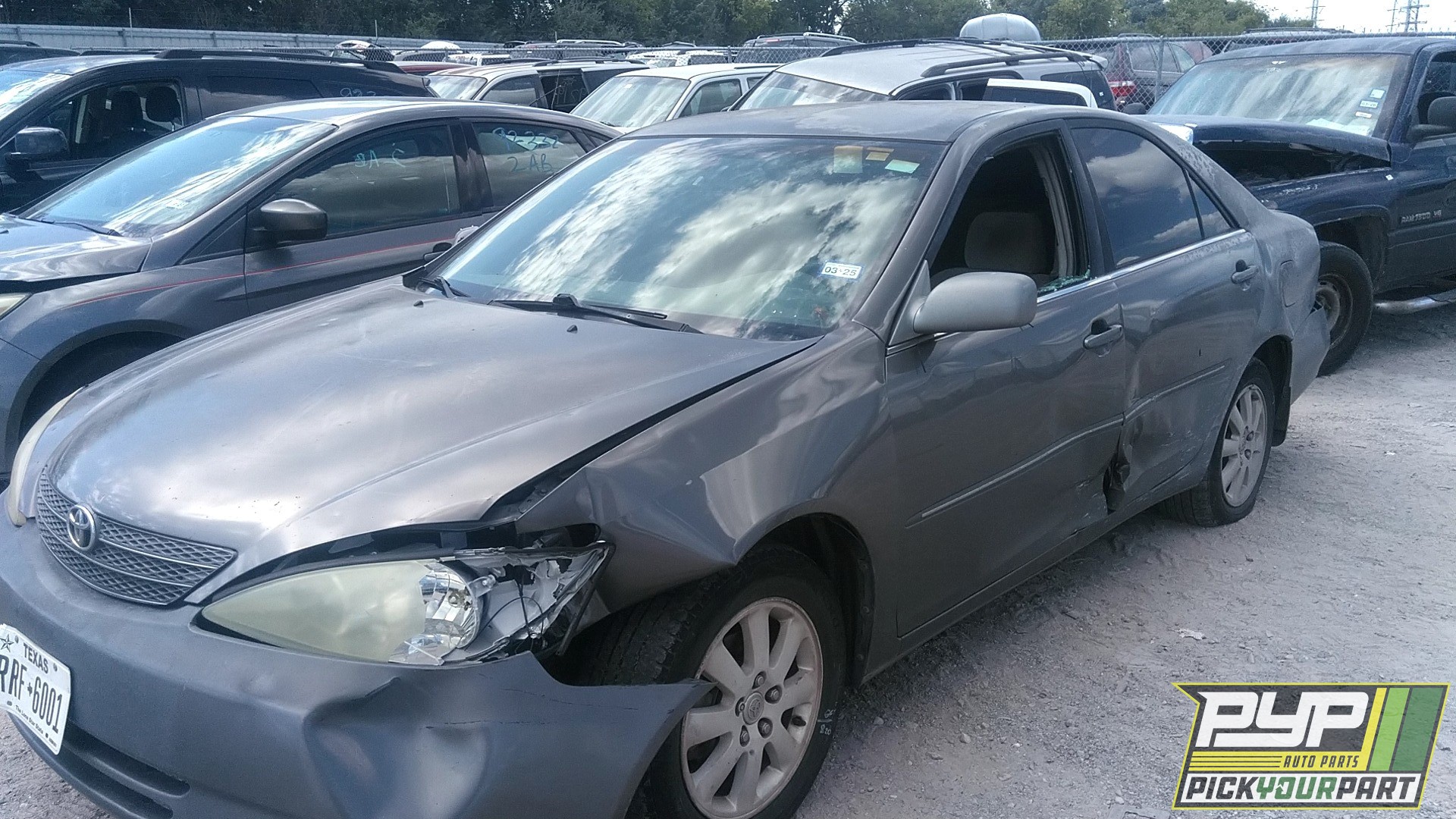 2003 TOYOTA CAMRY available for parts