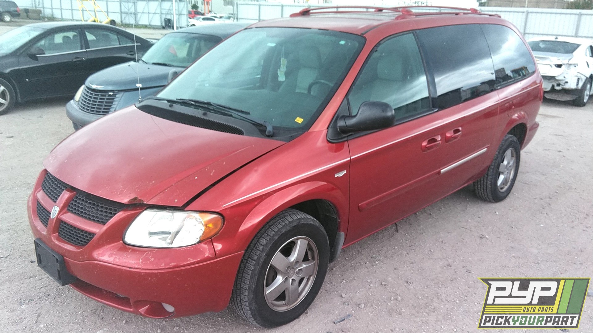 2004 DODGE GRAND CARAVAN partes disponibles