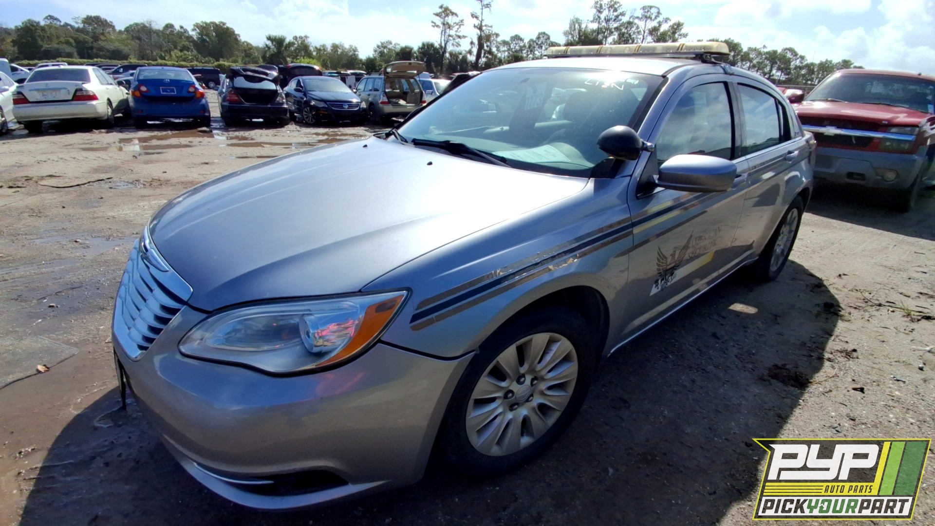 2013 CHRYSLER 200 available for parts