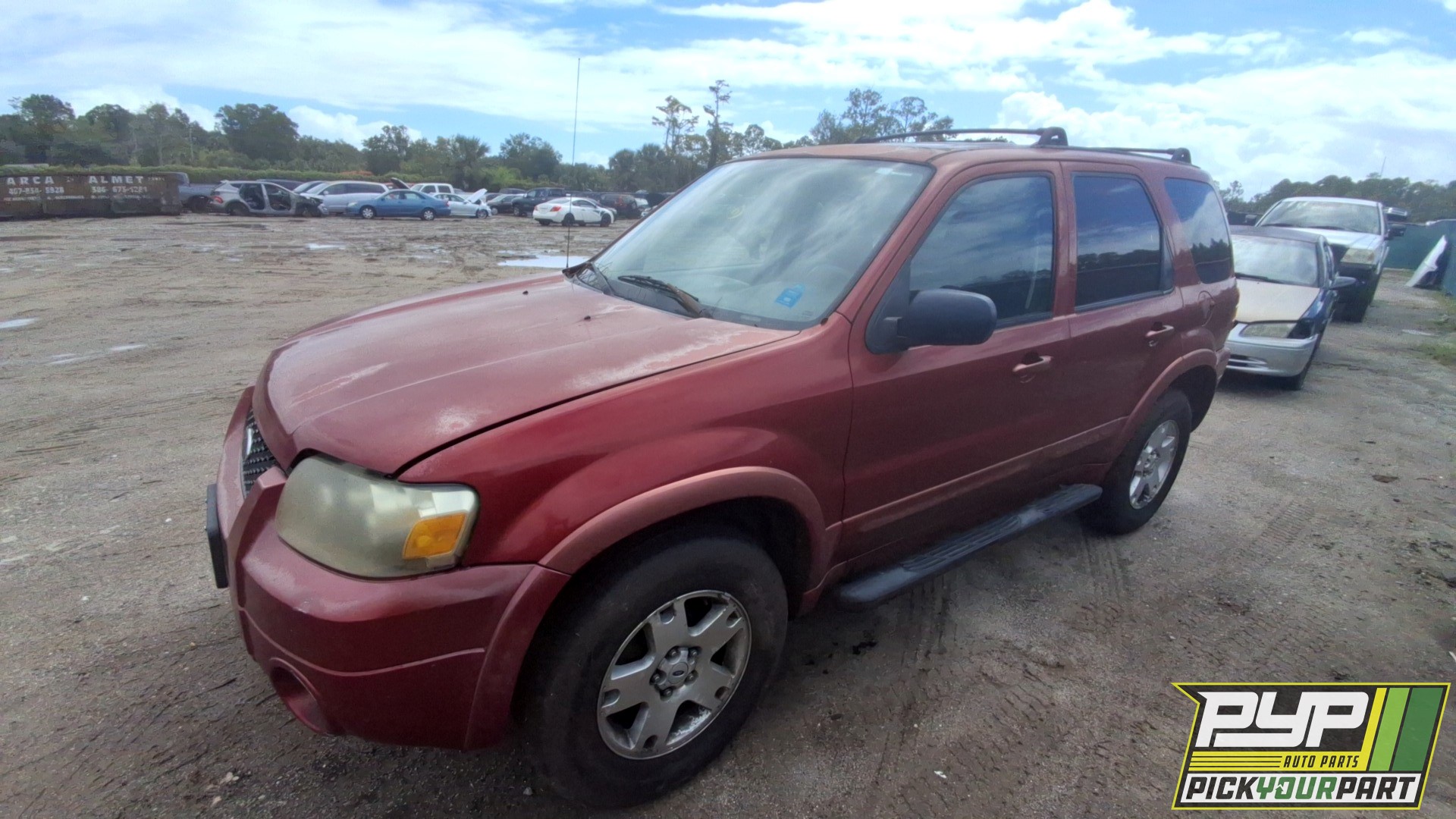 2006 FORD ESCAPE available for parts