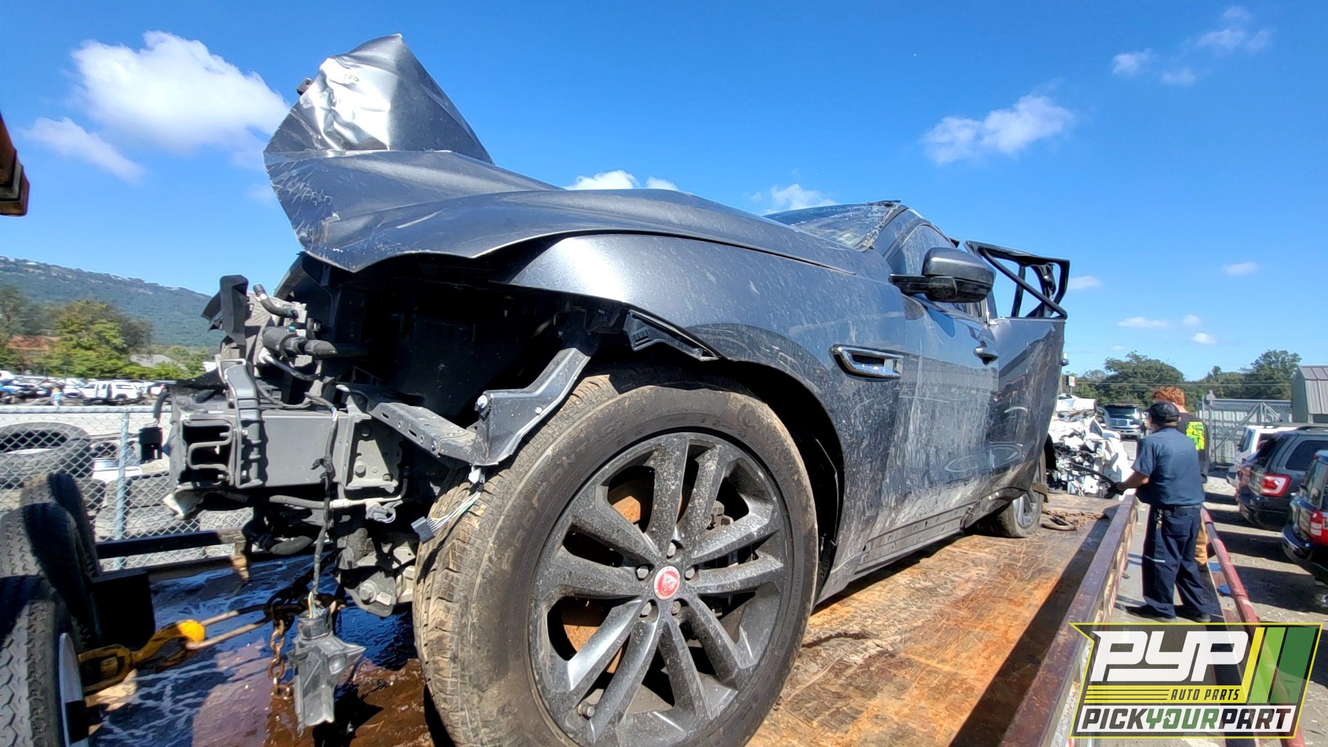 2017 JAGUAR F-PACE partes disponibles