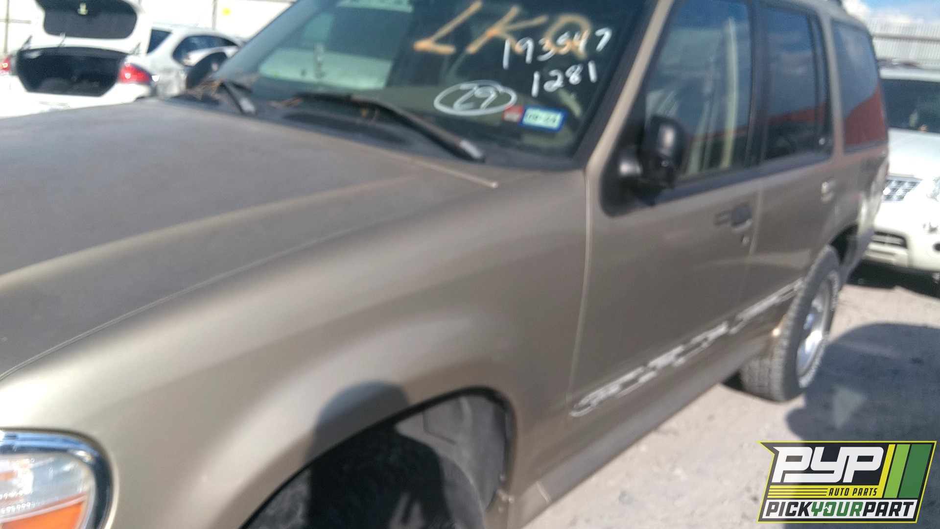 2001 FORD EXPLORER available for parts
