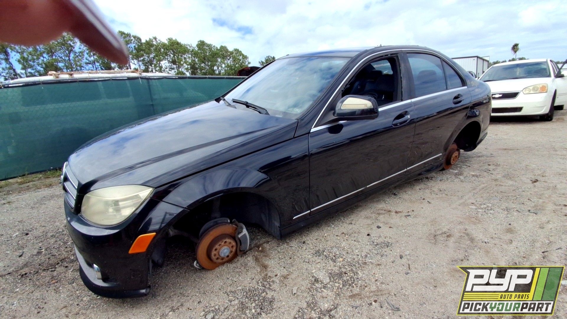 2008 MERCEDES-BENZ C300 available for parts