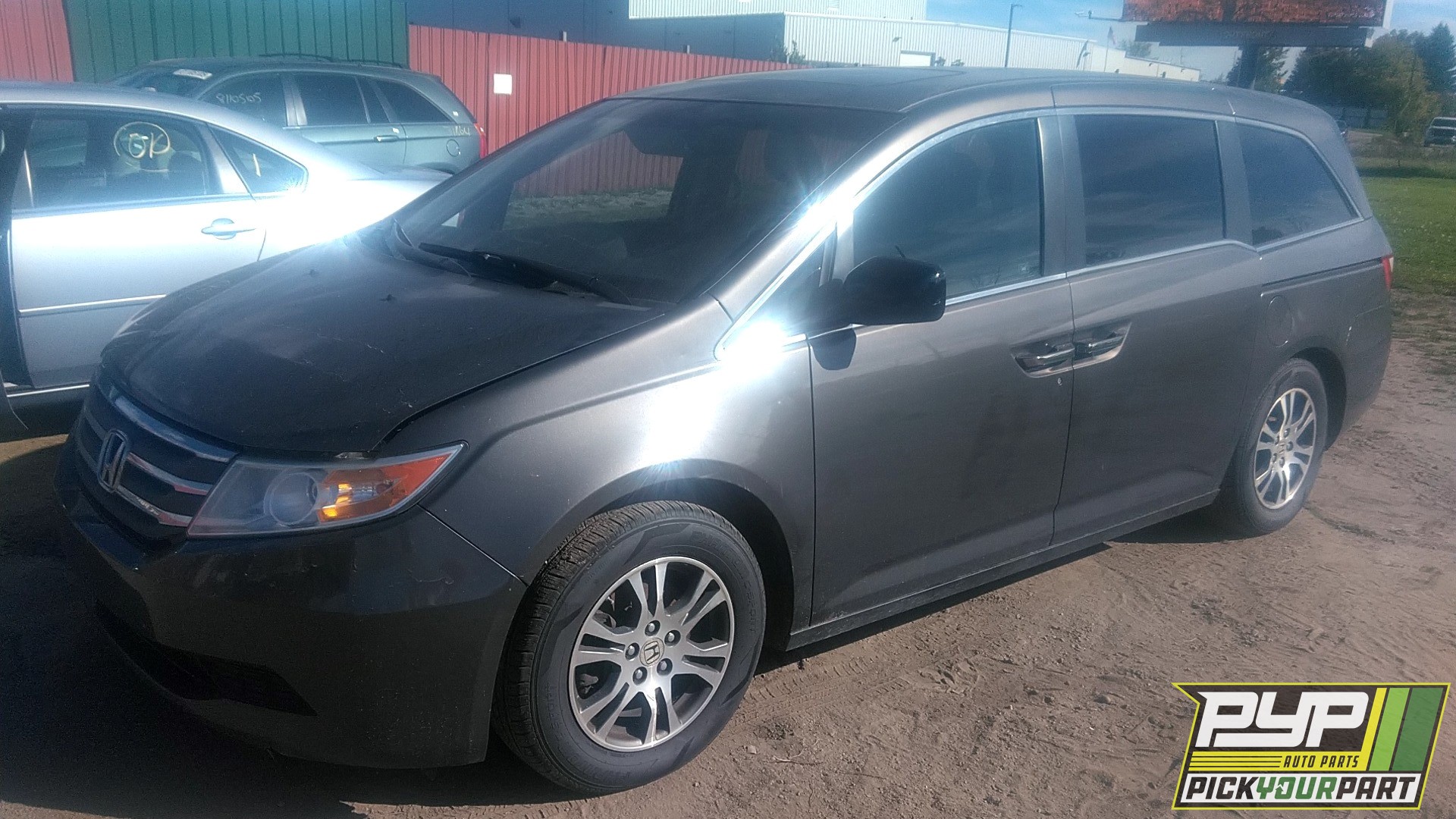 2012 HONDA ODYSSEY available for parts