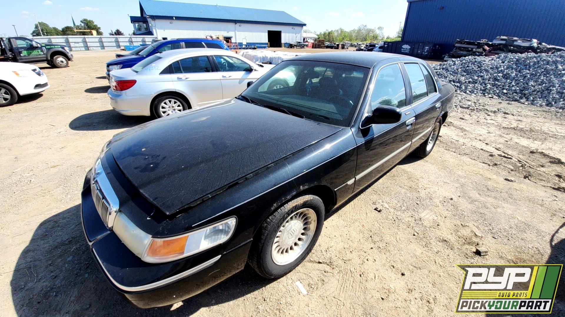 2002 MERCURY GRAND MARQUIS available for parts
