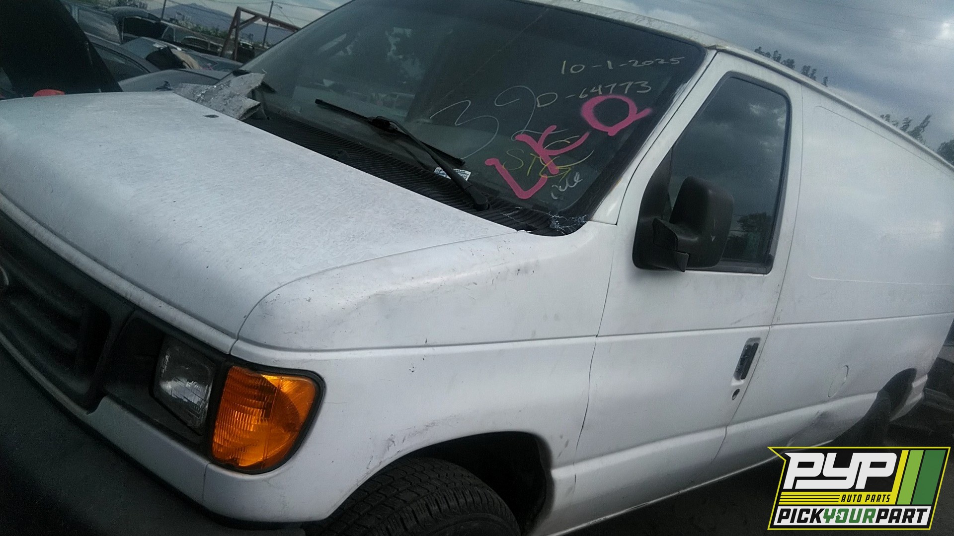 2004 FORD E-250 partes disponibles