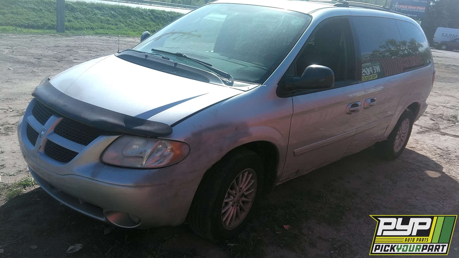 2004 DODGE GRAND CARAVAN partes disponibles