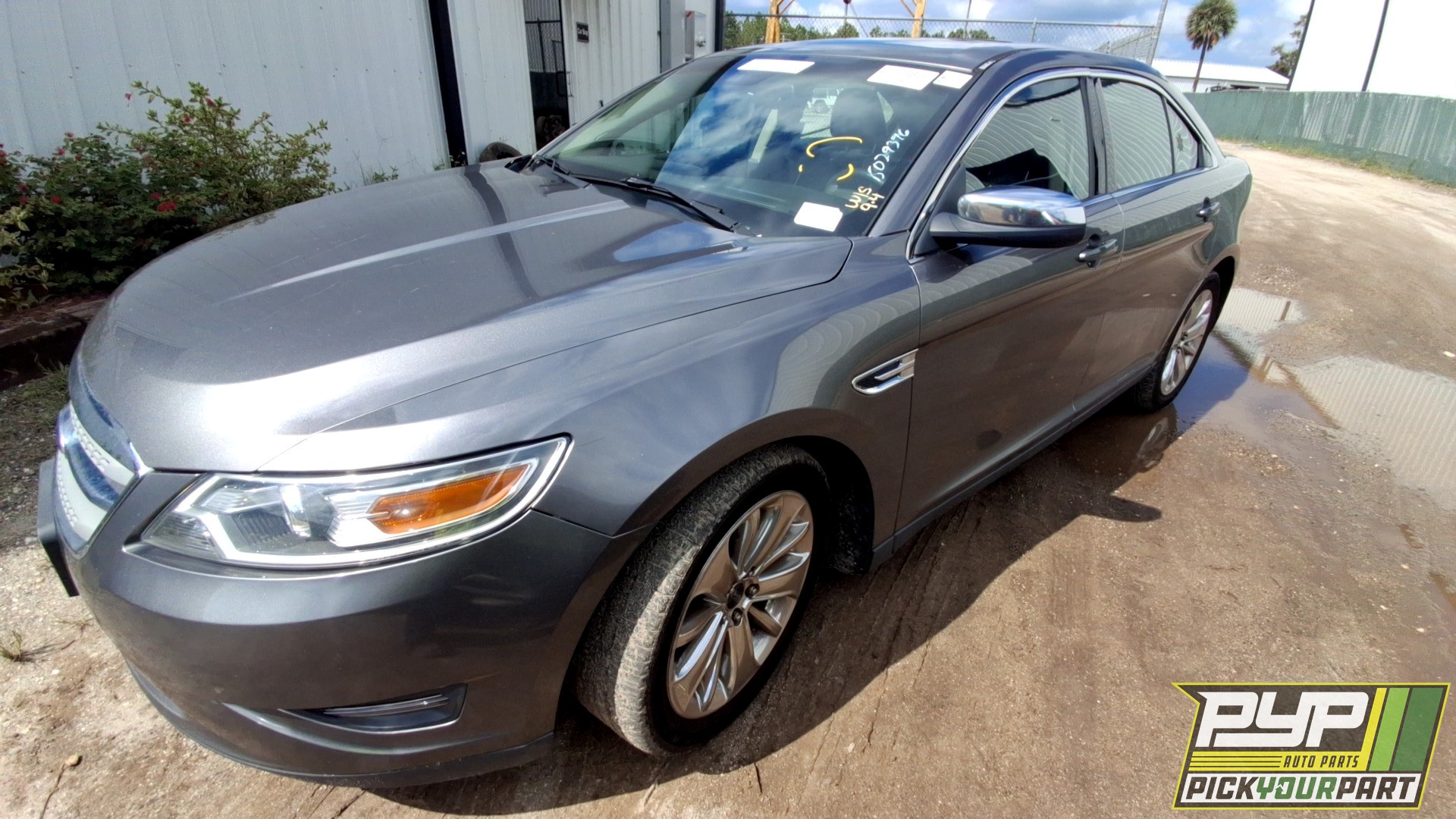 2012 FORD TAURUS partes disponibles