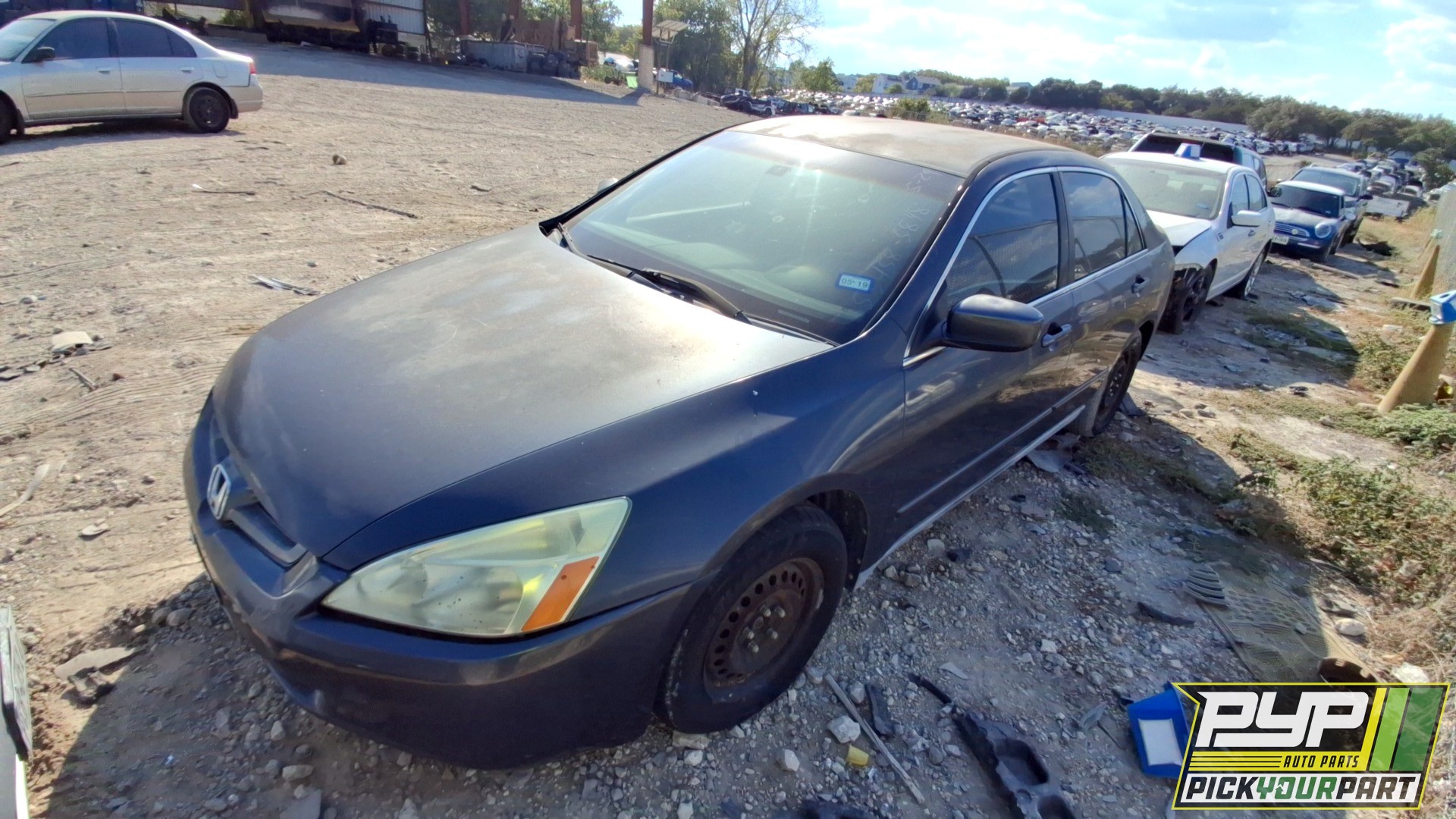 2004 HONDA ACCORD available for parts